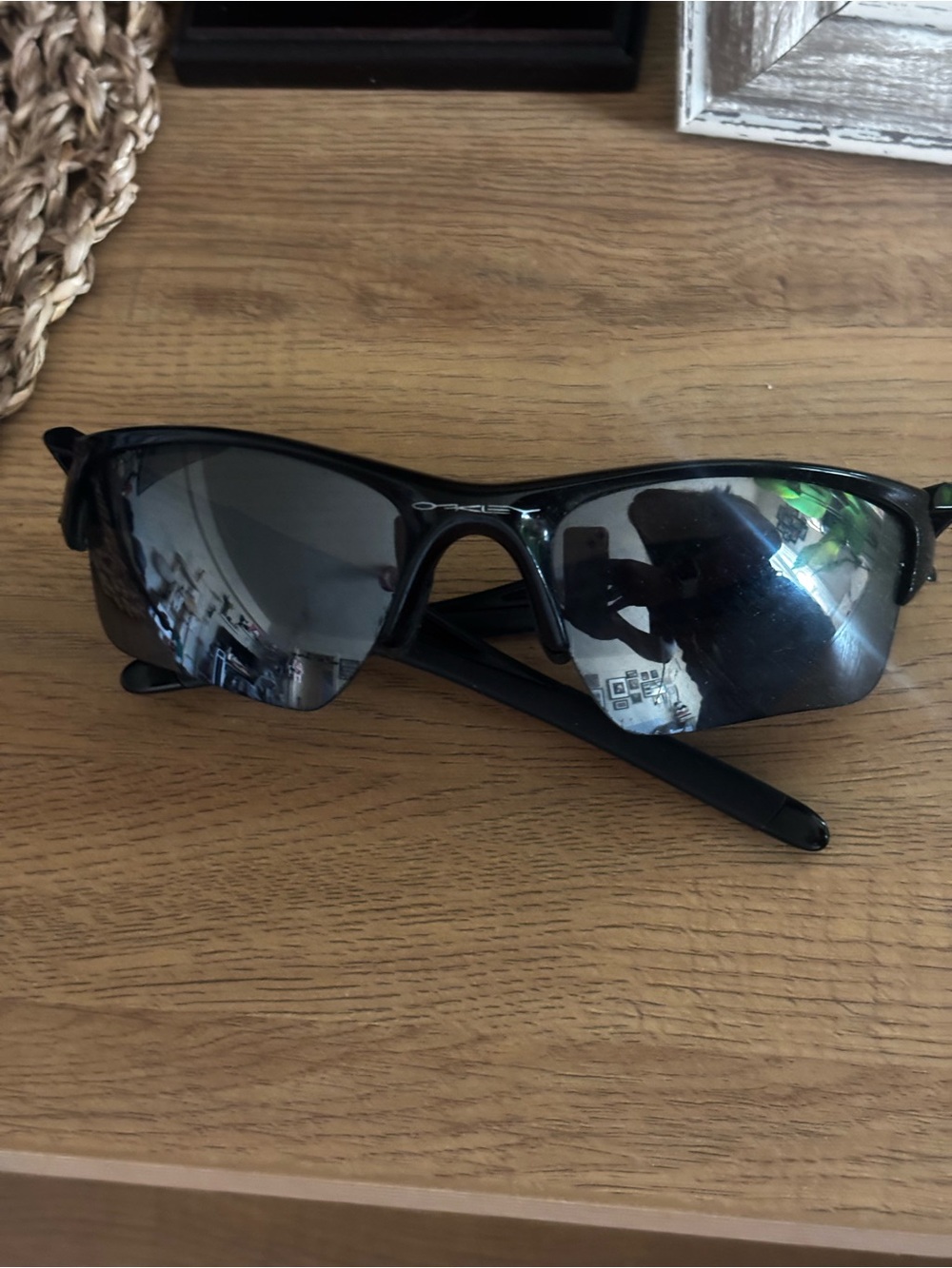 Oakley Men’s Black Frame with Grey Mirrored Lenses Sport Sunglasses